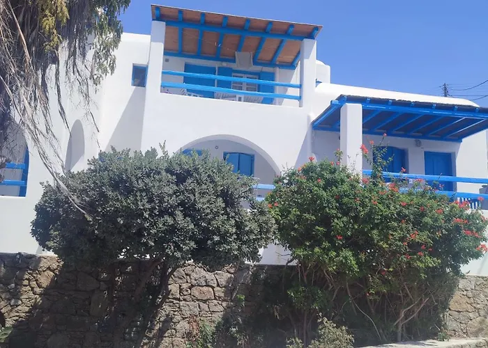 Beachside 2 Bd Stylish Apt W Private Patio Lägenhet Ornos (Mykonos)