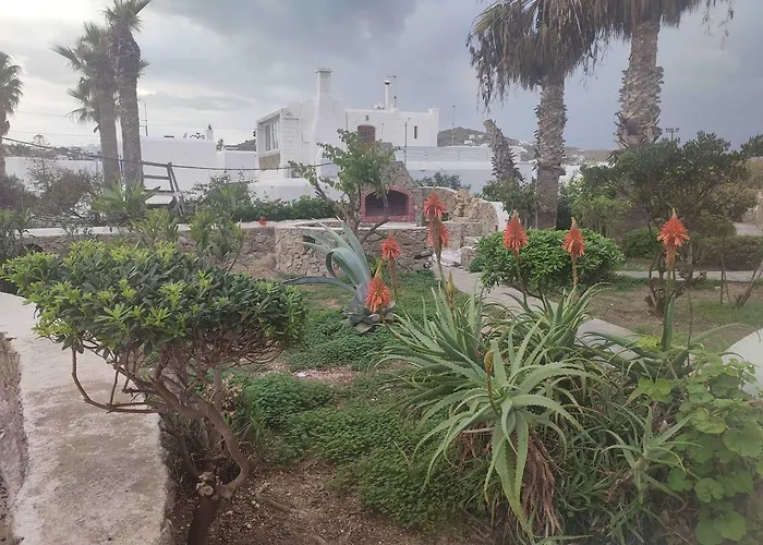 Beachside 2 Bd Stylish Apt W Private Patio * Ornos (Mykonos)