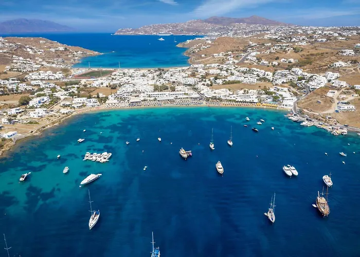 Lägenhet Beachside 2 Bd Stylish Apt W Private Patio Ornos (Mykonos)