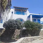 Beachside 2 Bd Stylish Apt W Private Patio Lejlighed Ornos (Mykonos)