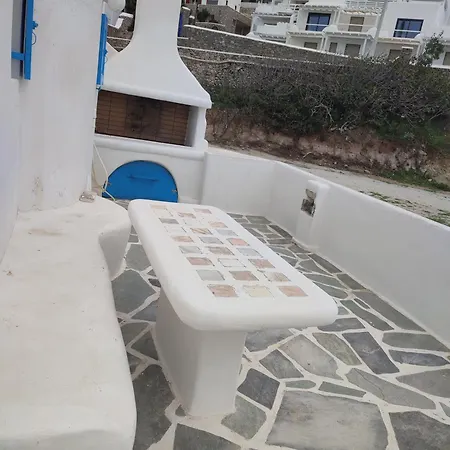 Beachside 2 Bd Stylish Apt W Private Patio Ornos (Mykonos)