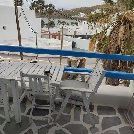 Beachside 2 Bd Stylish Apt W Private Patio Apartment