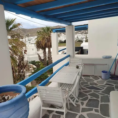 Beachside 2 Bd Stylish Apt W Private Patio