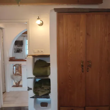 Apartment Beachside 2 Bd Stylish Apt W Private Patio Ornos (Mykonos)