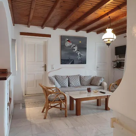 Beachside 2 Bd Stylish Apt W Private Patio *