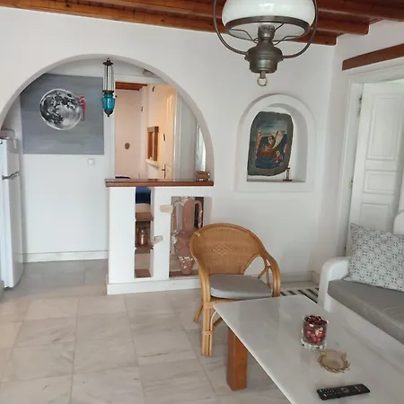 Апартаменты Beachside 2 Bd Stylish Apt W Private Patio